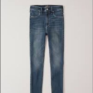 Abercrombie High Rise Jeans